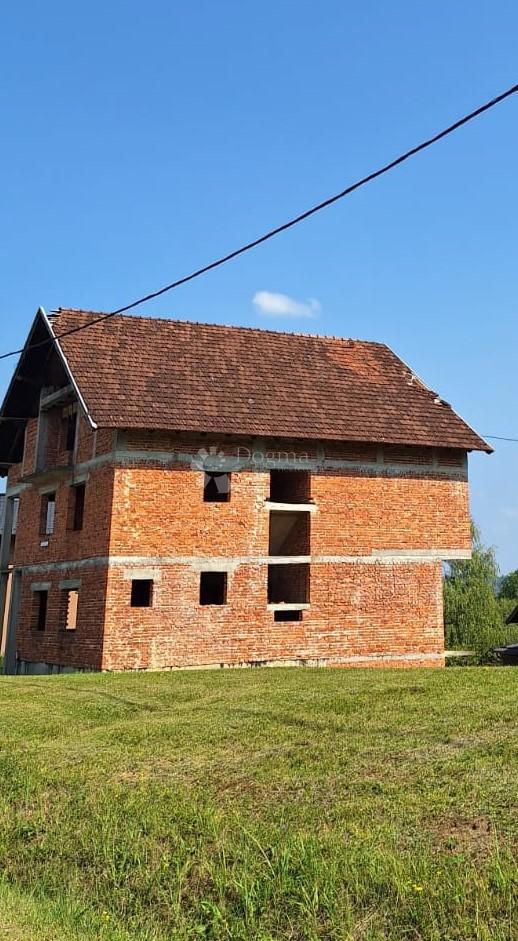 Hiša Ponikvari, Topusko, 270m2