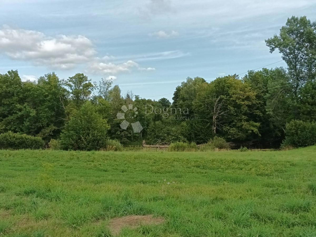 Kmetijsko zemljišče Žabica, Gospić - Okolica, 1.428m2