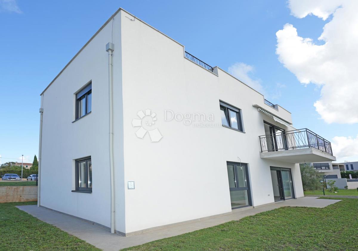 Stanovanje Vabriga, Tar-Vabriga, 94,70m2