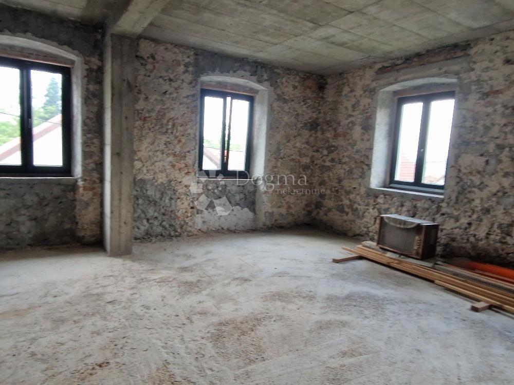 Hiša Brod Moravice, 320m2