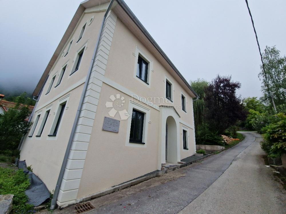 Hiša Brod Moravice, 320m2