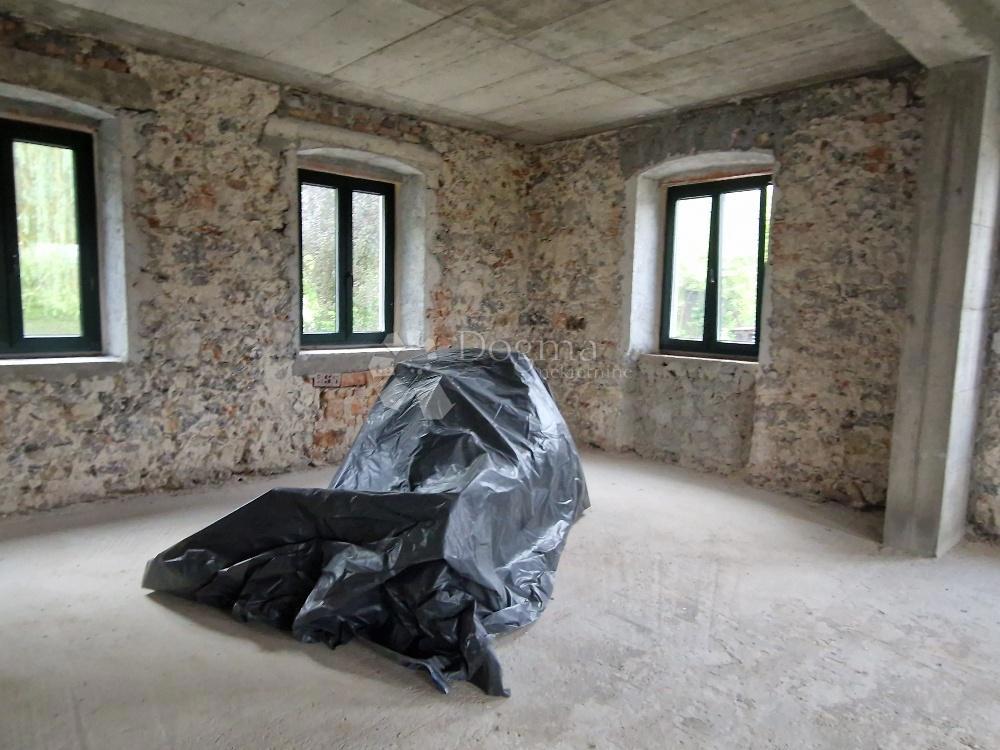 Hiša Brod Moravice, 320m2