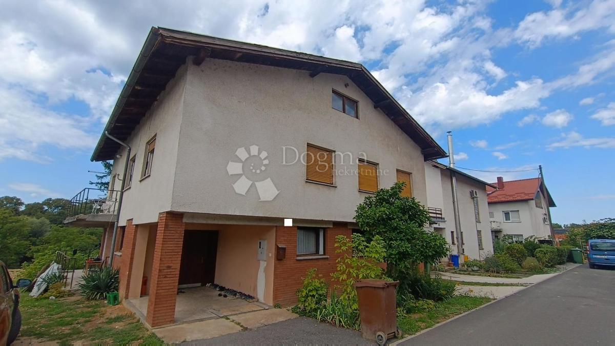 Hiša Cepeliš, Petrinja, 320m2