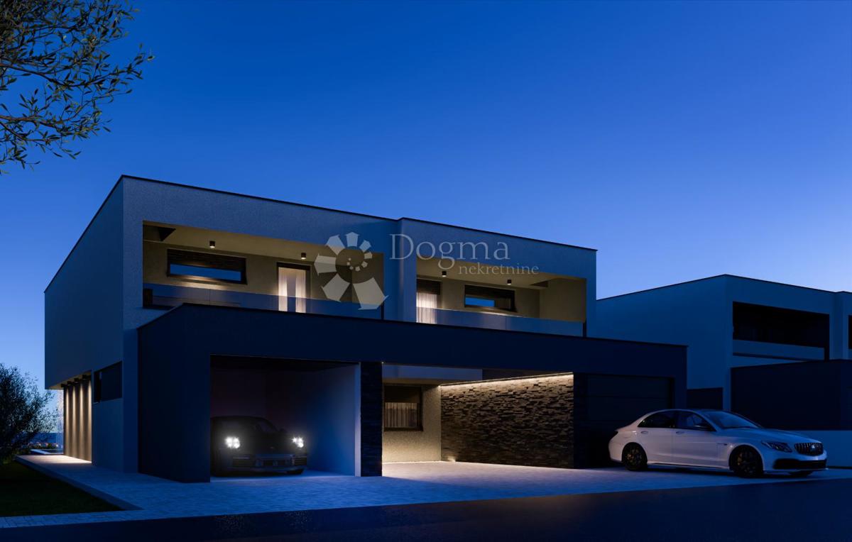 Hiša Vodice, 219m2