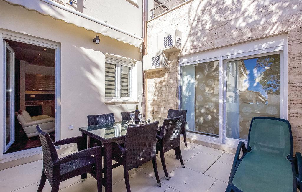 Apartma Crikvenica, 90m2