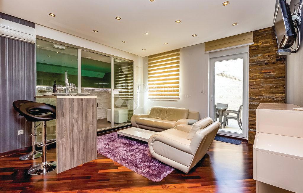 Apartma Crikvenica, 90m2