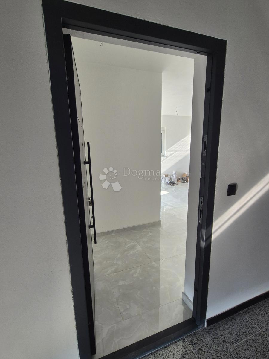 Stanovanje Seline, Starigrad, 58,07m2