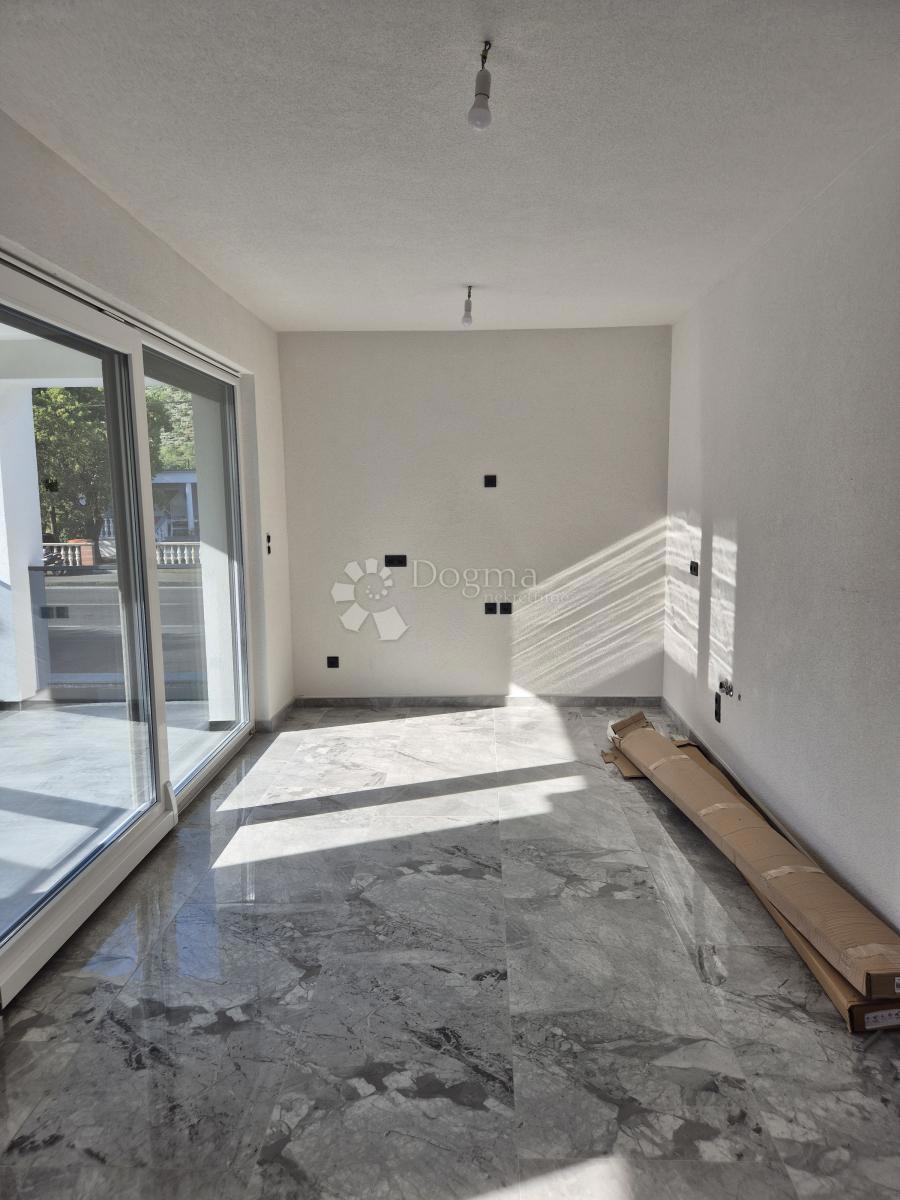 Stanovanje Seline, Starigrad, 58,07m2