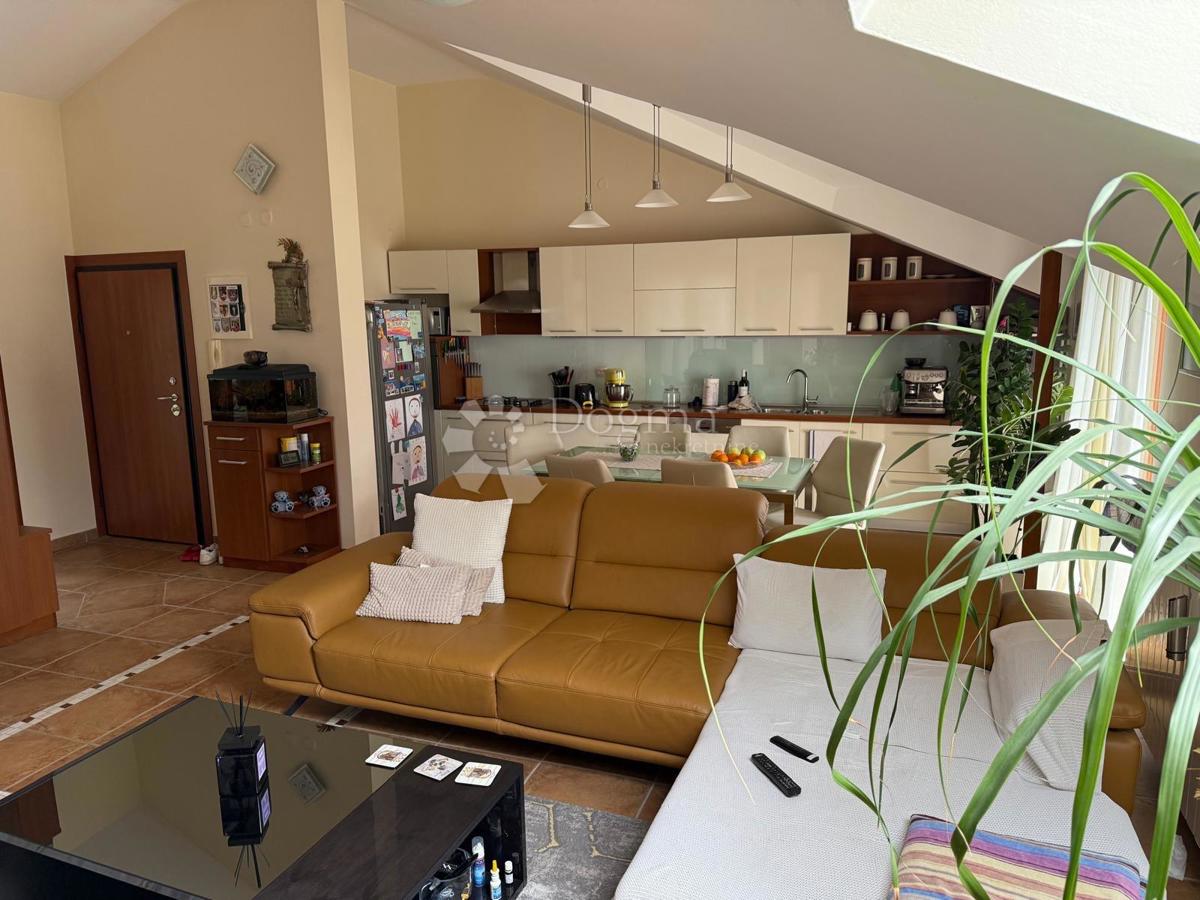 Stanovanje Cres, 132m2
