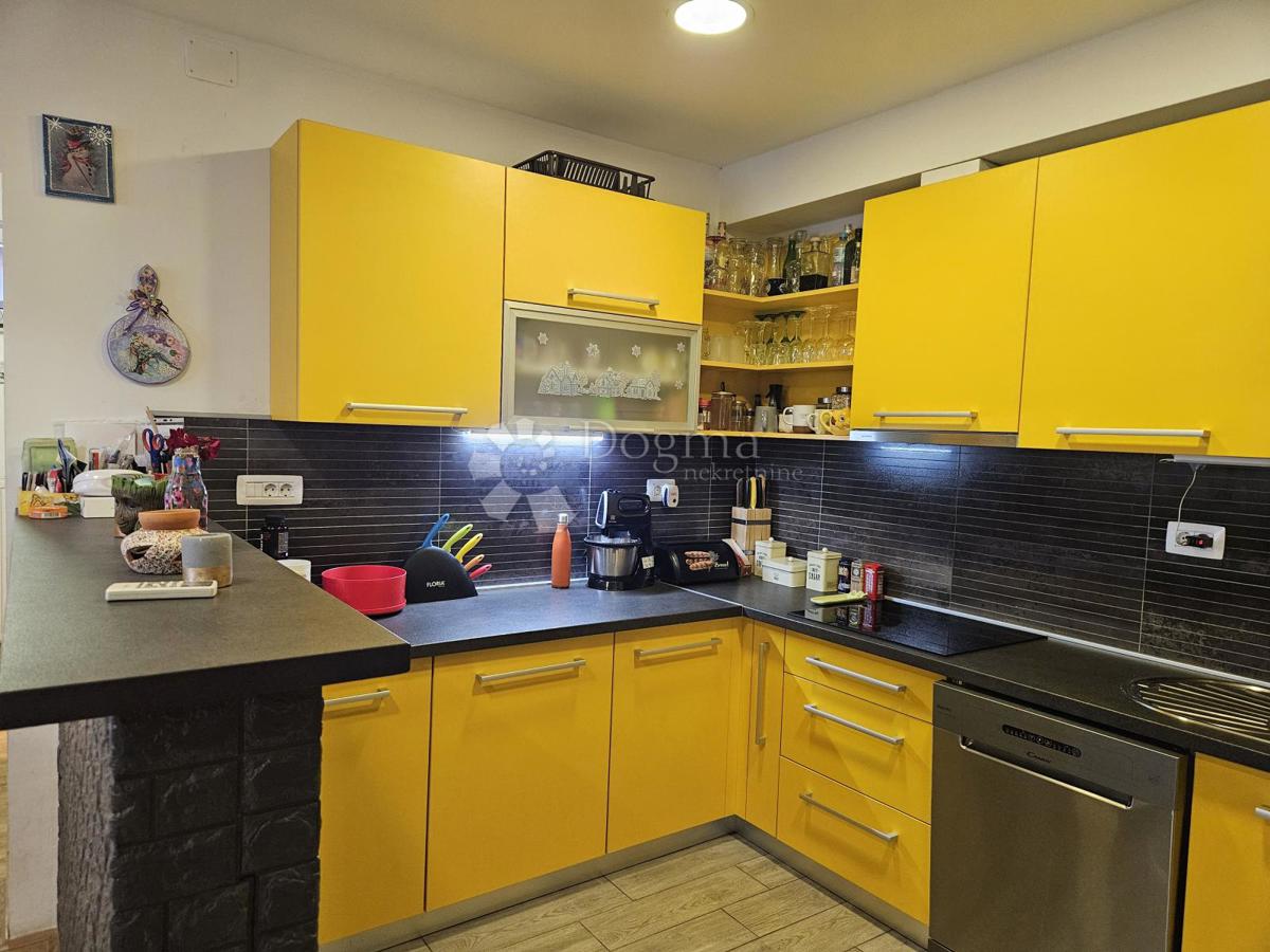 Stanovanje Centar, Varaždin, 105,32m2