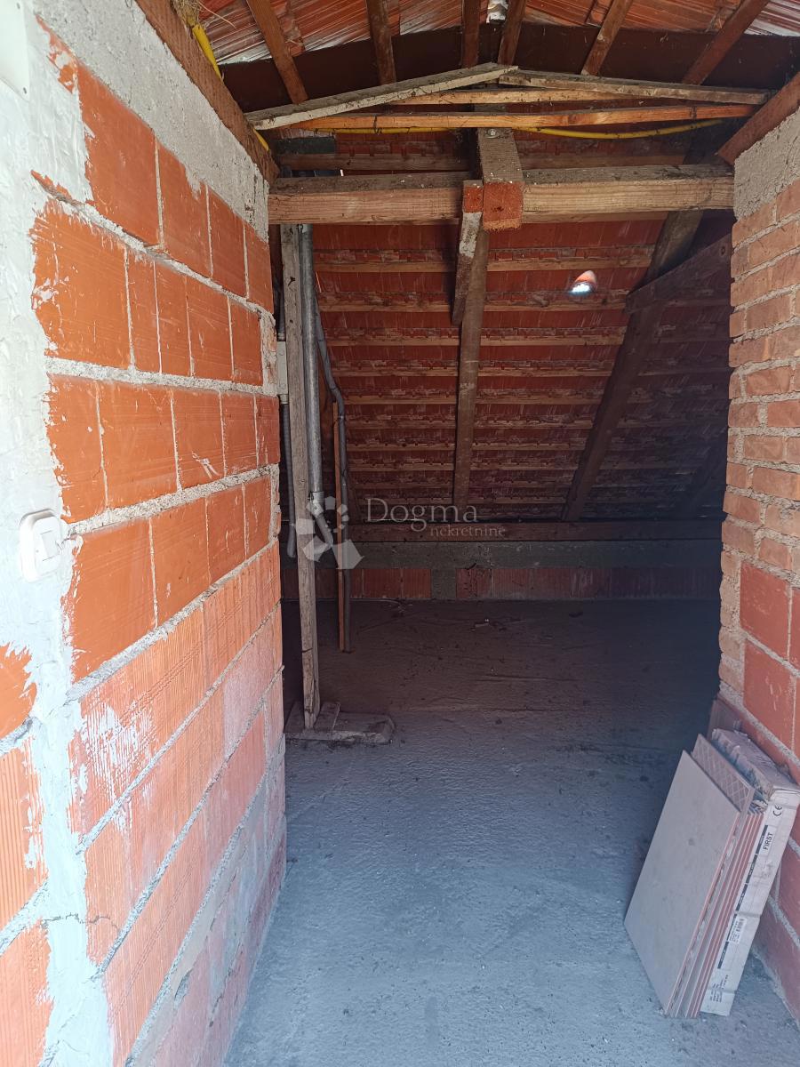 Hiša Centar, Vinkovci, 705m2