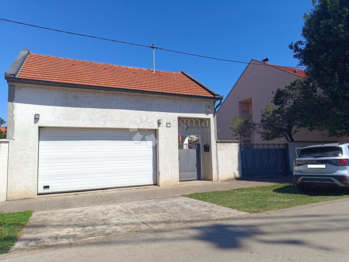 Hiša Centar, Vinkovci, 705m2