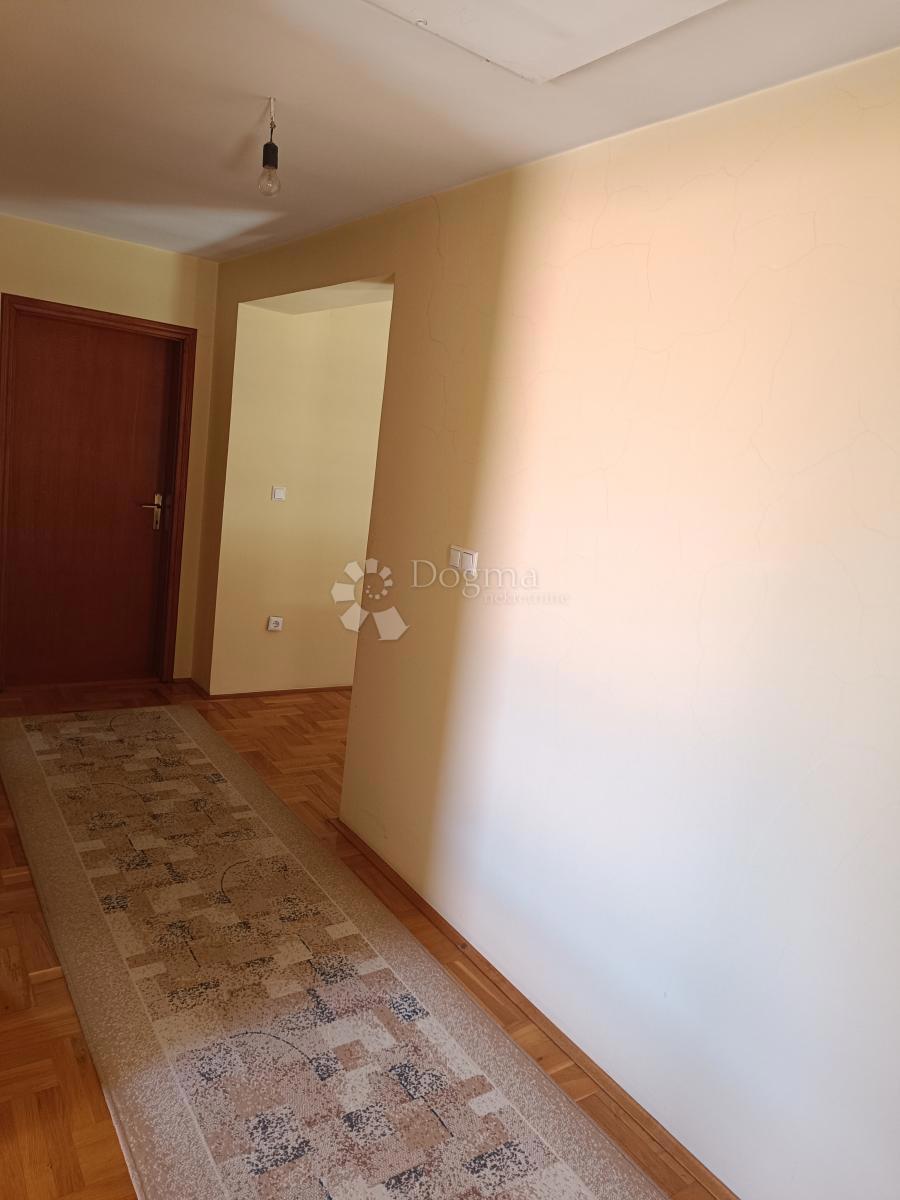 Hiša Centar, Vinkovci, 705m2