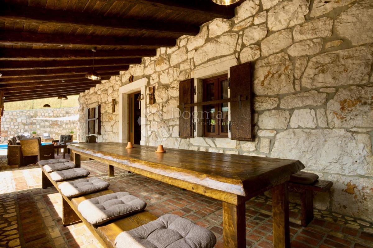Hiša Drivenik, Vinodolska Općina, 200m2