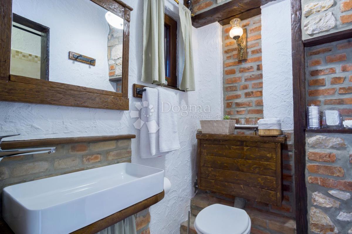 Hiša Drivenik, Vinodolska Općina, 200m2