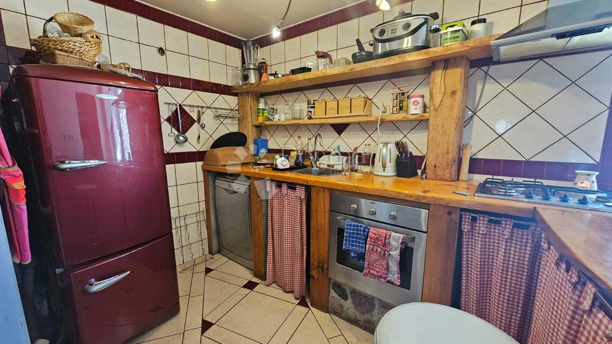 Hiša Homer, Lokve, 248m2