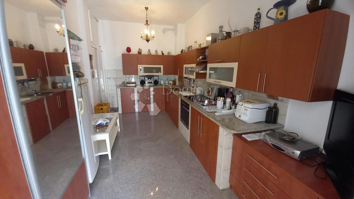 Stanovanje Makarska, 70m2