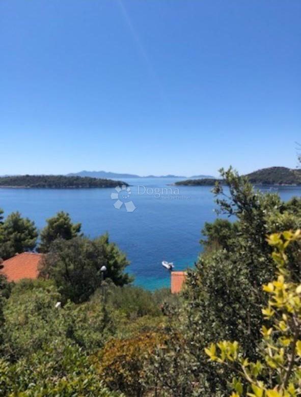 Zazidljivo zemljišče Korčula, 807m2