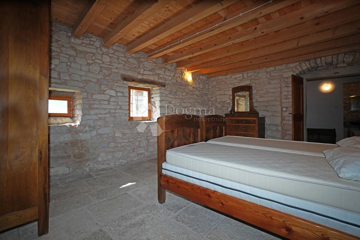 Hiša Krnica, Marčana, 210m2