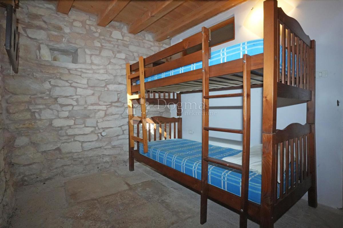 Hiša Krnica, Marčana, 210m2