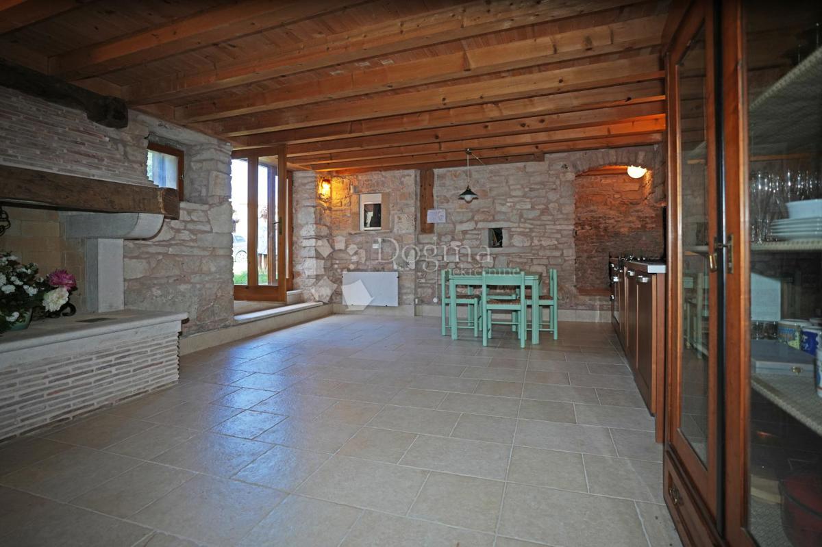 Hiša Krnica, Marčana, 210m2