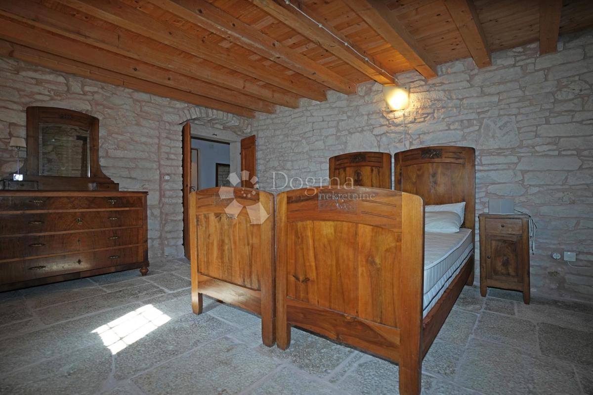 Hiša Krnica, Marčana, 210m2