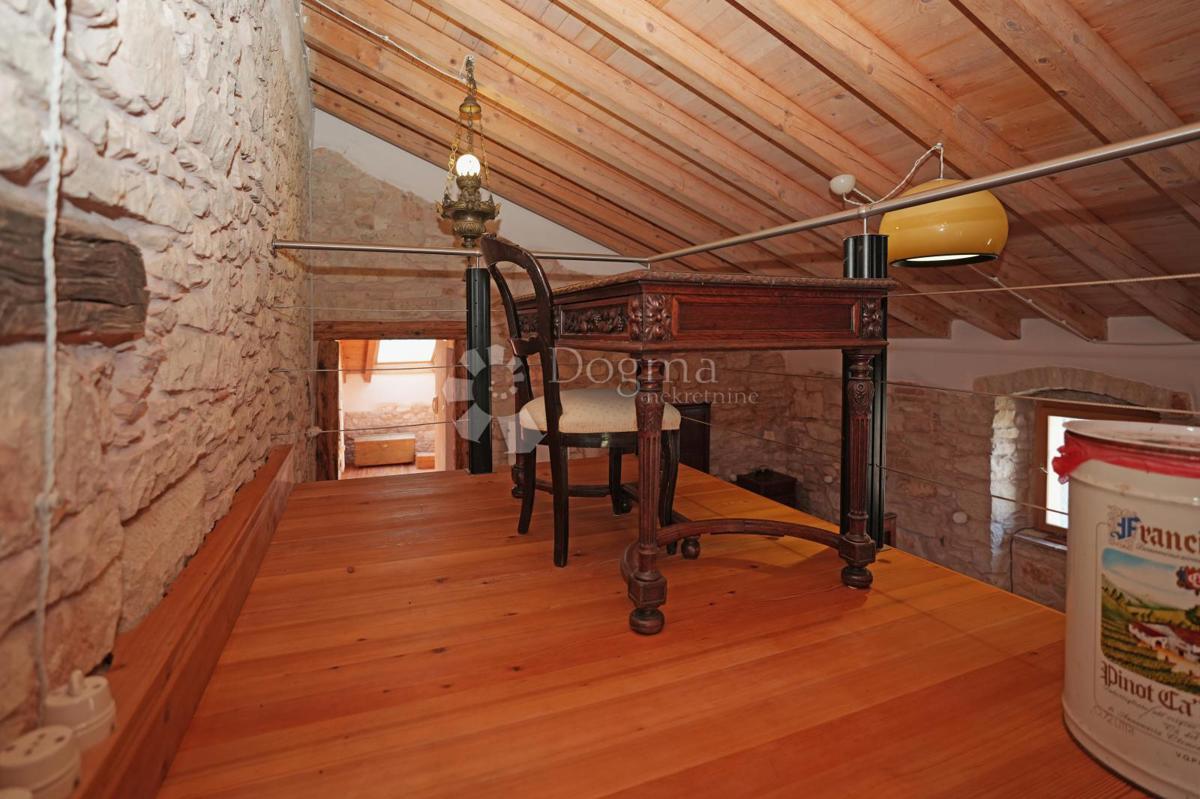 Hiša Krnica, Marčana, 210m2