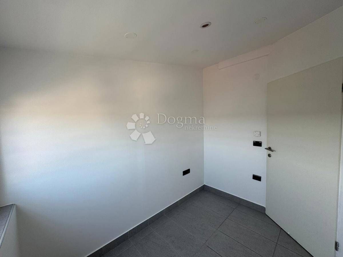 Stanovanje Centar, Varaždin, 96,34m2