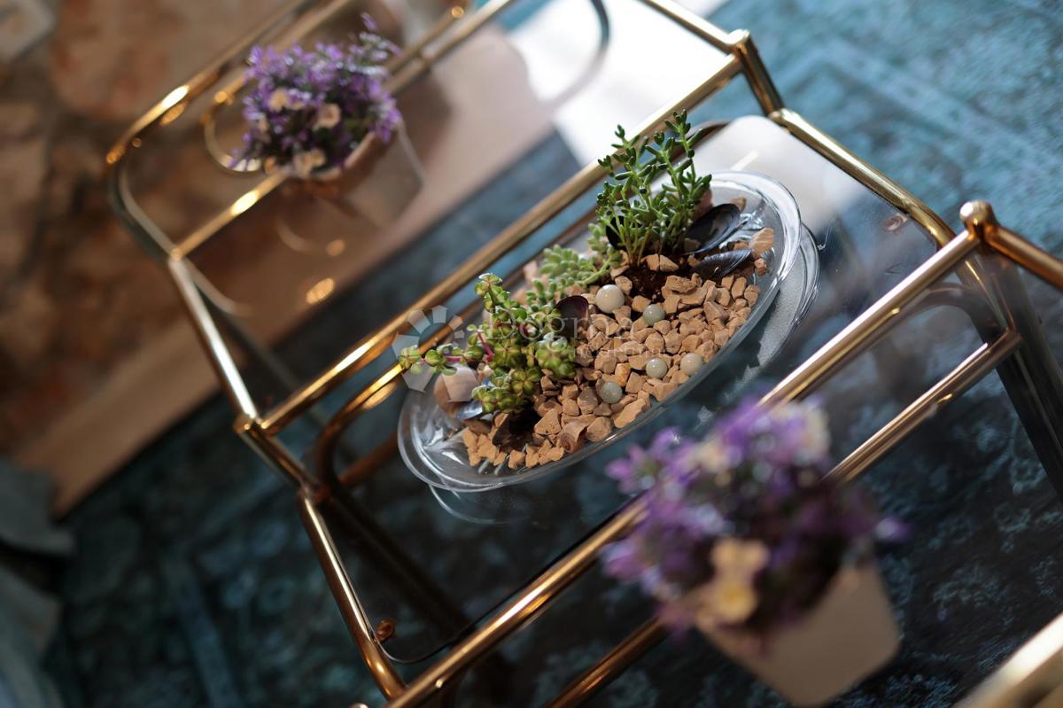 Avtentična kamnita hiša na otoku Molat - Naložba v mir, luksuz in tradicijo (-RK-), 140m2