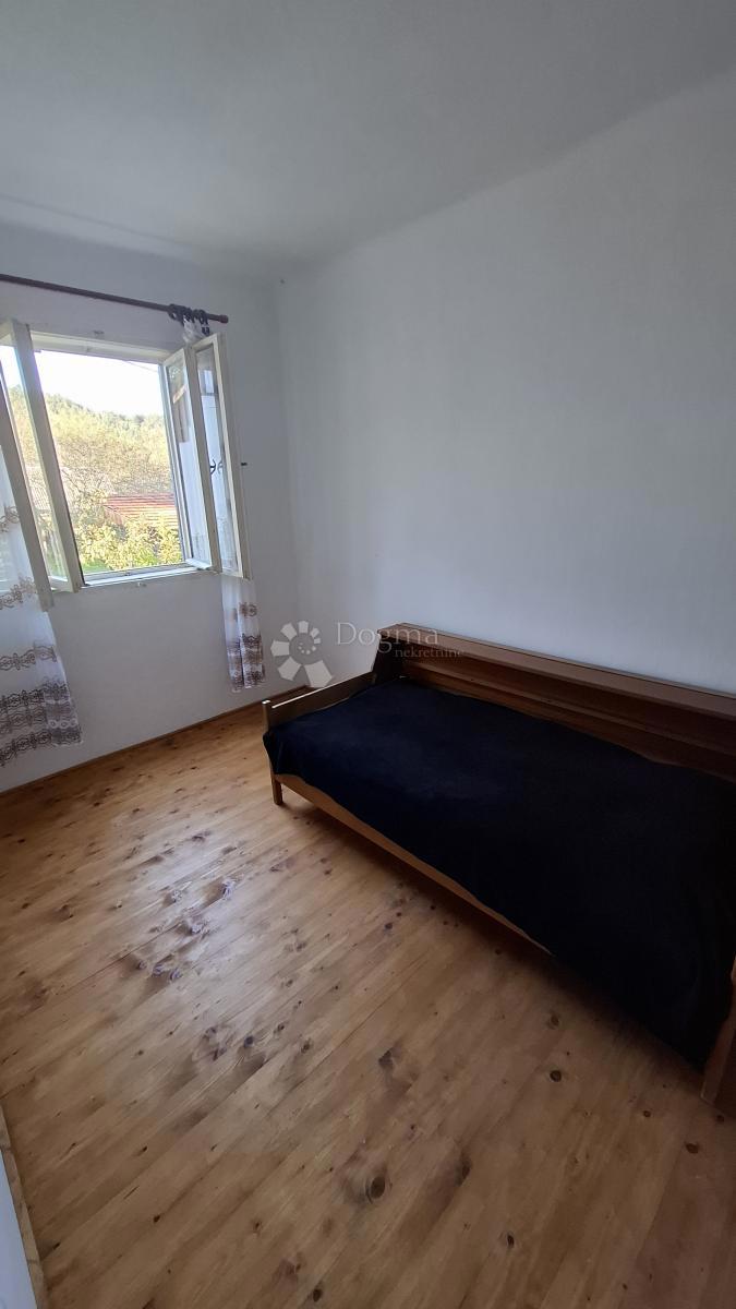 Hiša Jablan, Vrbovsko, 300m2