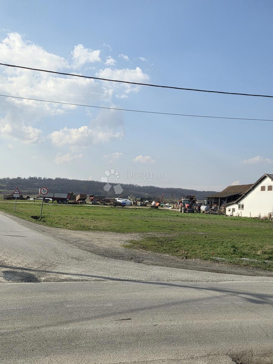 Zazidljivo zemljišče Sveta Helena, Sveti Ivan Zelina, 3.079m2