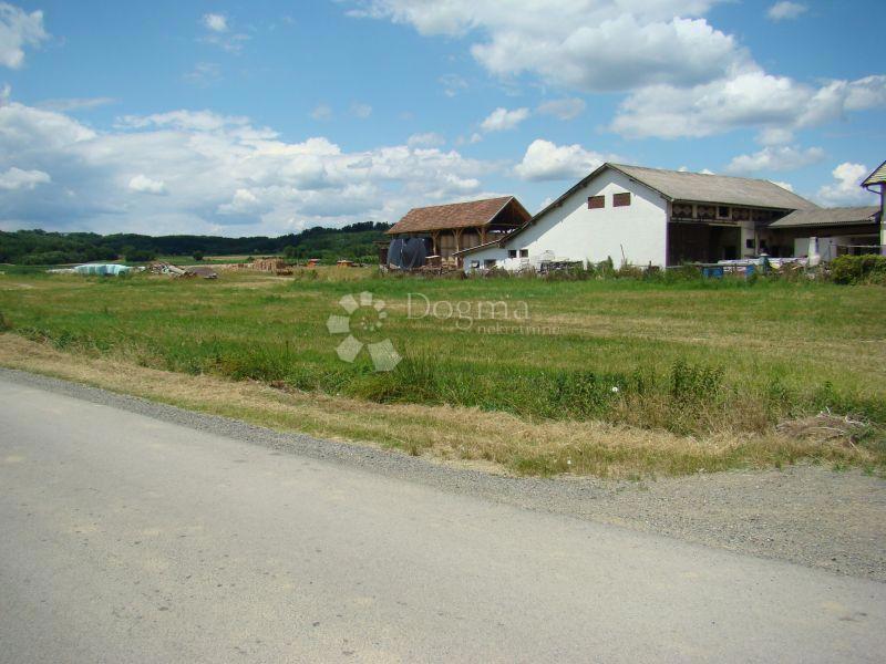 Zazidljivo zemljišče Sveta Helena, Sveti Ivan Zelina, 3.079m2