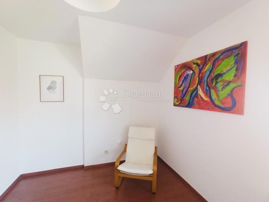 Hiša Lučko, Novi Zagreb - Zapad, 228m2