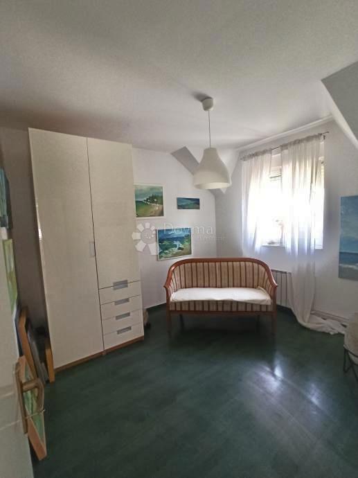 Hiša Lučko, Novi Zagreb - Zapad, 228m2