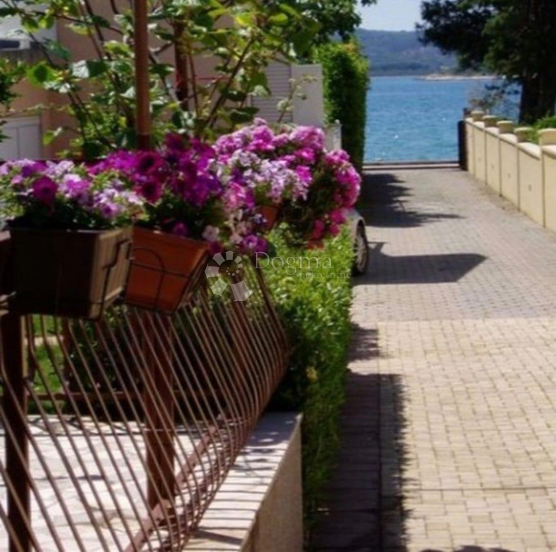 Hiša Sveti Filip i Jakov, Sveti Filip I Jakov, 186m2