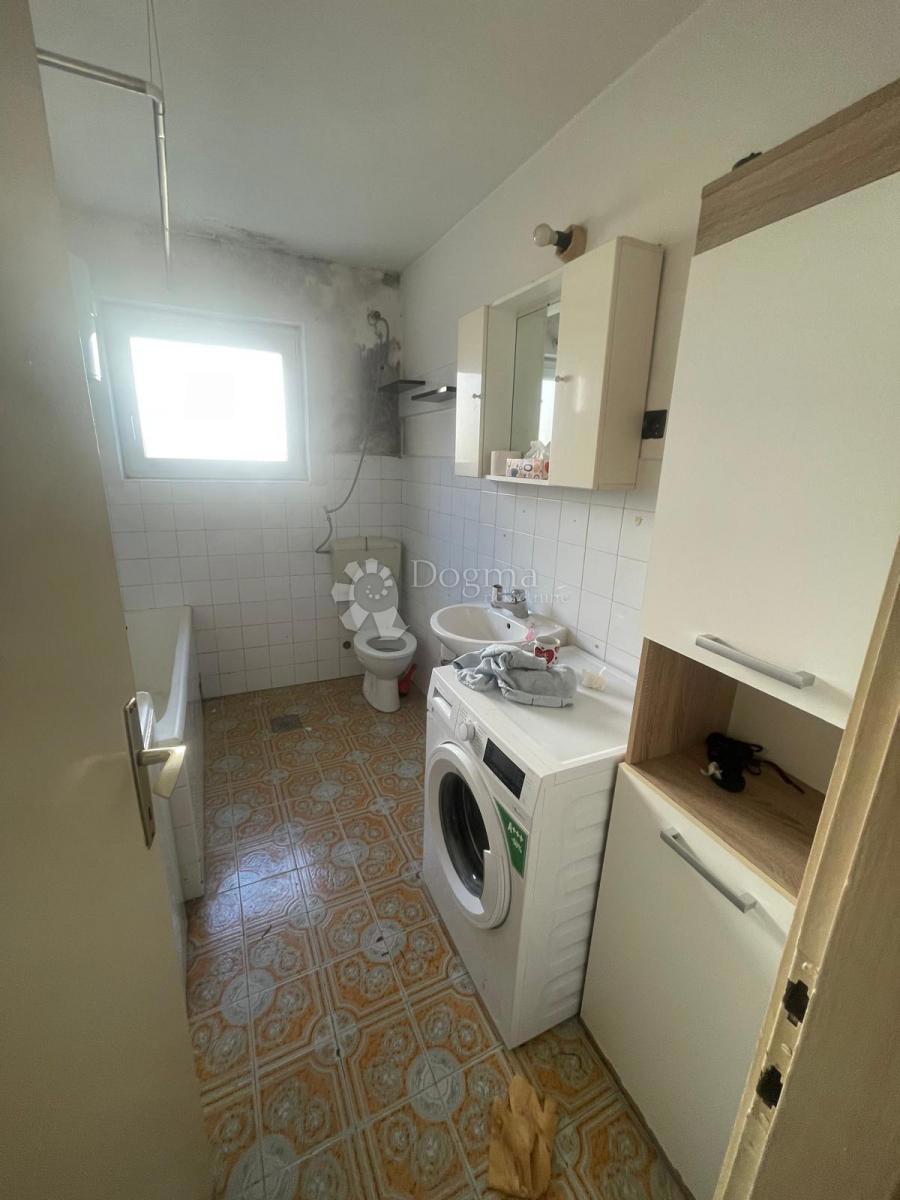 Hiša Rokić, Šibenik, 180m2