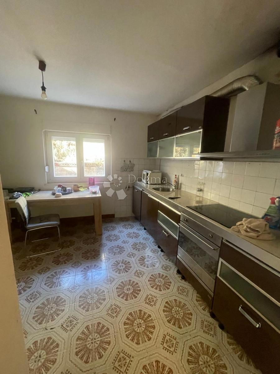 Hiša Rokić, Šibenik, 180m2