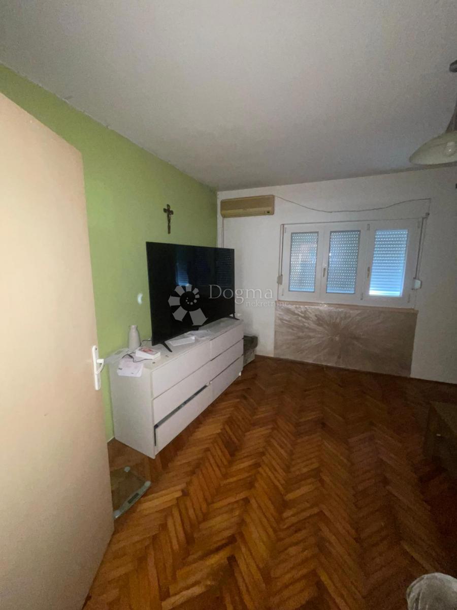 Hiša Rokić, Šibenik, 180m2