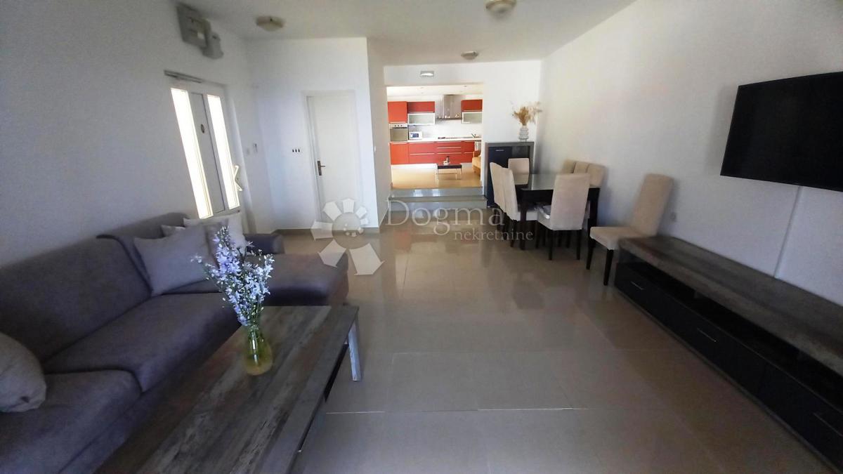 Hiša Drašnice, Podgora, 200m2