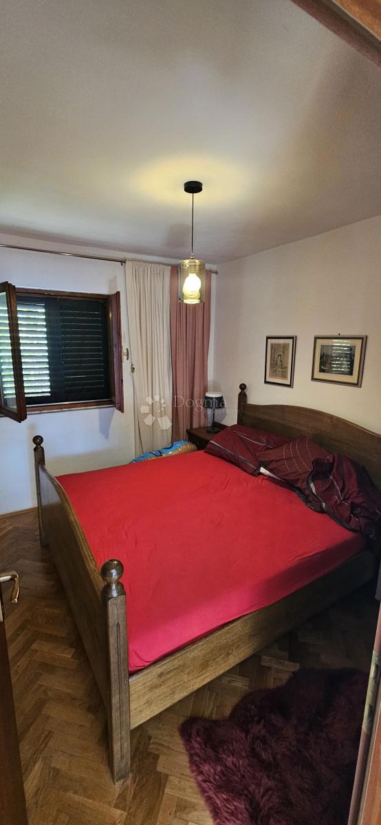 Hiša Miševac, Trogir, 160m2