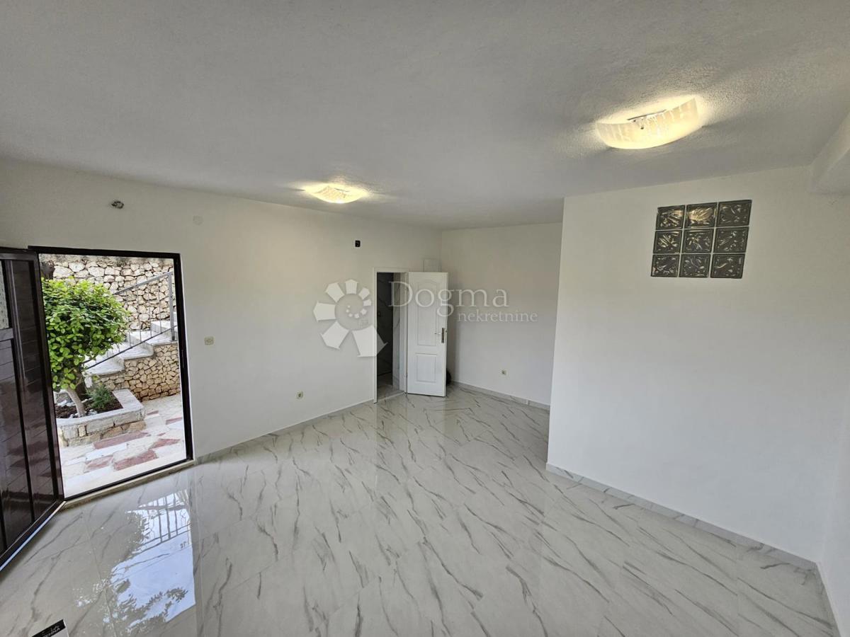 Hiša Miševac, Trogir, 160m2