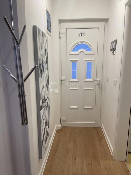 Stanovanje Supetar, 41m2