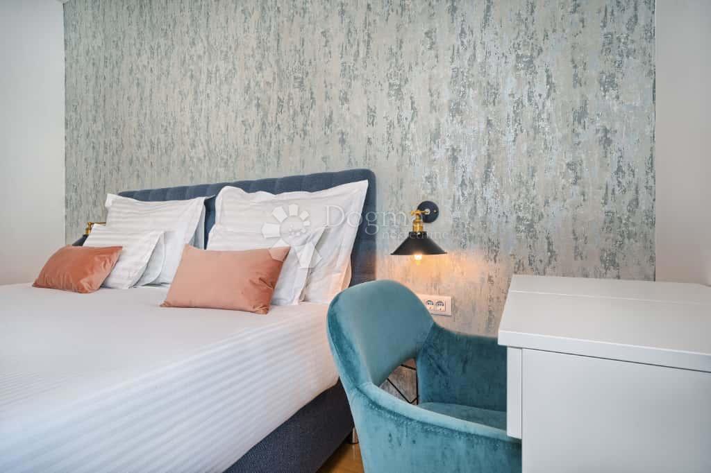 Hiša Strožanac, Podstrana, 293m2