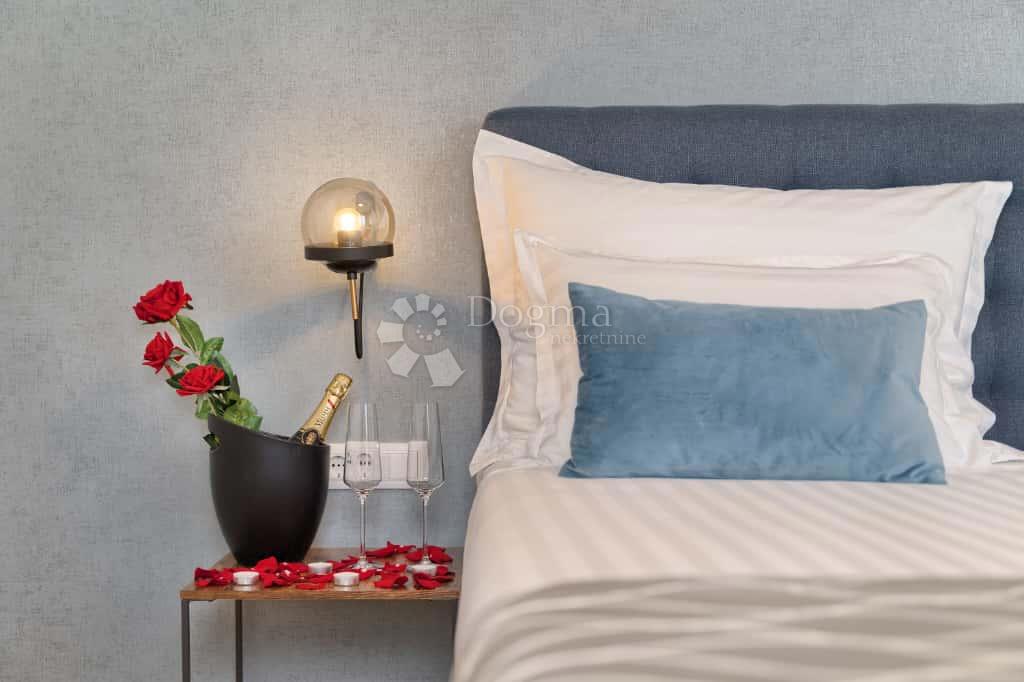 Hiša Strožanac, Podstrana, 293m2