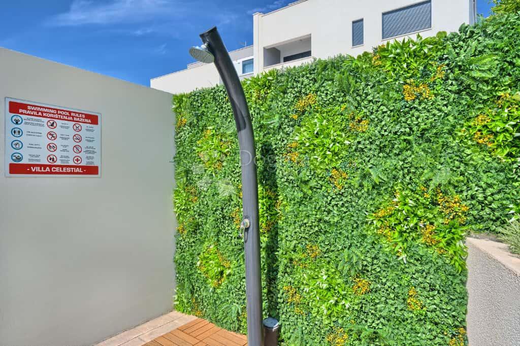 Hiša Strožanac, Podstrana, 293m2