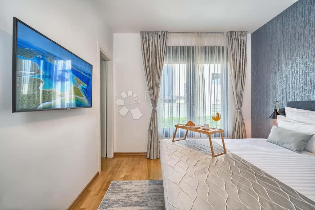 Hiša Strožanac, Podstrana, 293m2