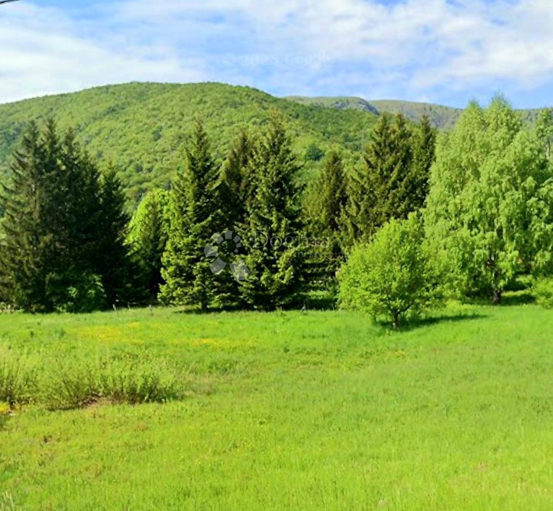 Kmetijsko zemljišče Otočac, 10.314m2