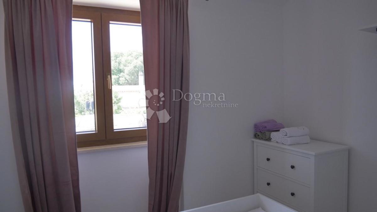 Hiša Peroj, Vodnjan, 80m2