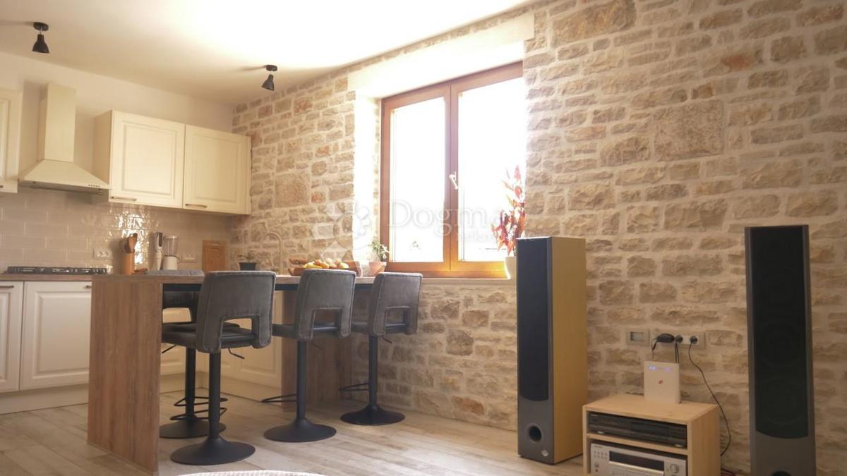 Hiša Peroj, Vodnjan, 80m2