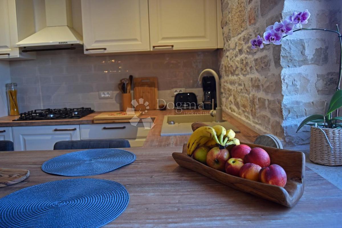 Hiša Peroj, Vodnjan, 80m2